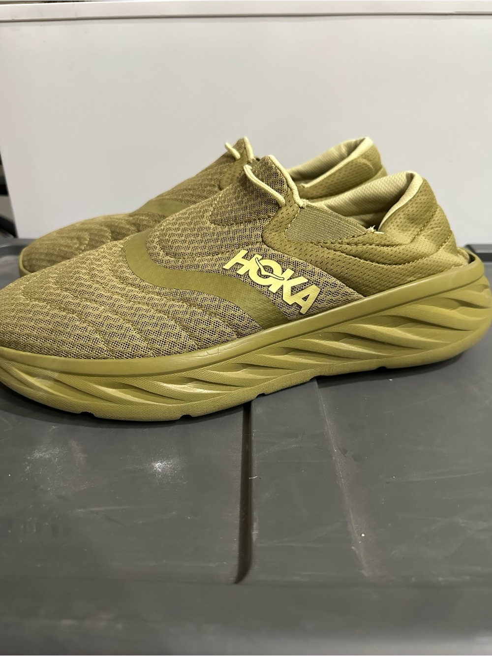 Hoka One One Olive Green Recovery Slip-On size 13